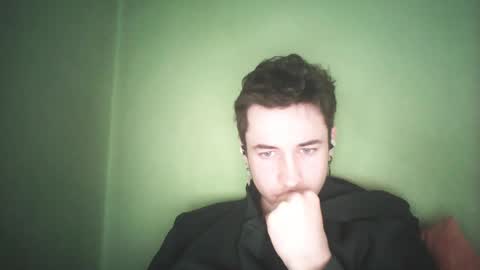 Snapshot of ubi_needra chatting on 02-21-25, 11:22 ubi online show from 02-21-25, 11:22