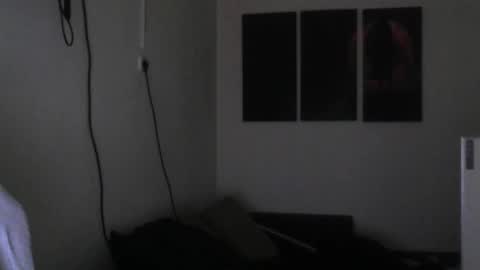 Snapshot of ucloudd chatting on 02-26-25, 09:32 ucloudd online show from 02-26-25, 09:32