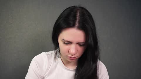 Lili online show from 01-25-25, 08:21