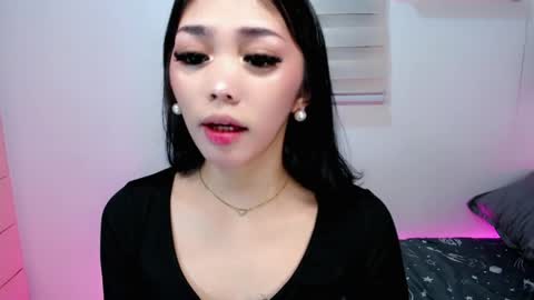 Snapshot of ughliah chatting on 04-04-26, 11:57 urbbgirl alliah online show from 04-04-26, 11:57