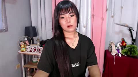 Snapshot of ugly_asianlover chatting on 12-09-24, 04:34 rechelle online show from 12-09-24, 04:34