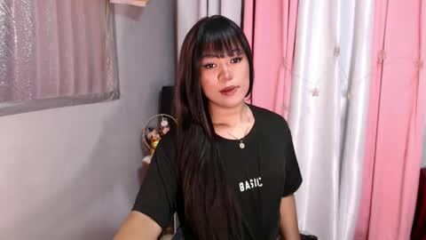 Snapshot of ugly_asianlover chatting on 12-11-24, 09:41 rechelle online show from 12-11-24, 09:41