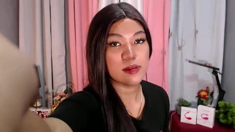 Snapshot of ugly_asianlover chatting on 12-23-24, 05:06 rechelle online show from 12-23-24, 05:06