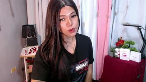 Snapshot of ugly_asianlover chatting on 12-26-24, 03:31 rechelle online show from 12-26-24, 03:31
