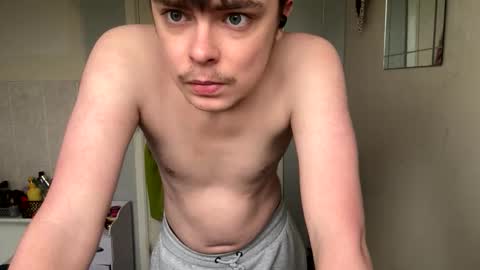 Snapshot of uklad018 chatting on 02-01-26, 01:20 uklad018 online show from 02-01-26, 01:20