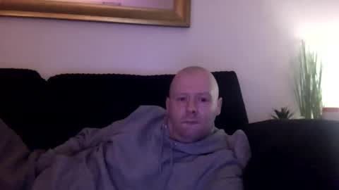 ukmatty3 online show from 02-18-25, 10:47