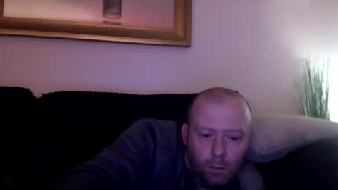 ukmatty3 online show from 02-26-25, 12:49