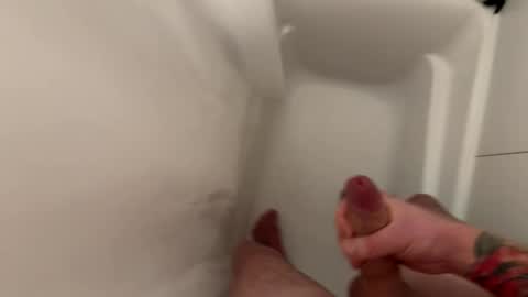 Snapshot of uknoreverse chatting on 12-21-25, 06:15 uknoreverse online show from 12-21-25, 06:15