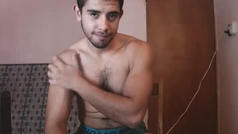 Ulises Gomez online show from 03-07-25, 03:39