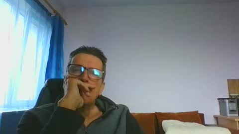 Snapshot of ulmeni7 chatting on 12-02-25, 11:15 ulmeni7 online show from 12-02-25, 11:15