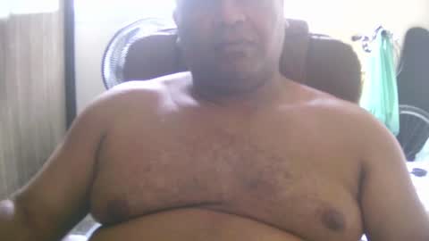 Snapshot of ulmo_br chatting on 12-23-24, 02:28 ulmo_br online show from 12-23-24, 02:28