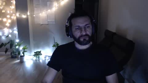 ultratoaster online show from 12-21-24, 12:09