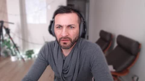 ultratoaster online show from 01-21-25, 10:08