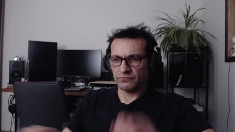 ultratoaster online show from 10-23-25, 07:29