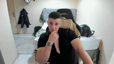 hi im mike tyson -  online show from 09-10-25, 06:52