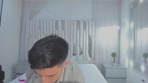 Un Slutty online show from 03-05-25, 01:52