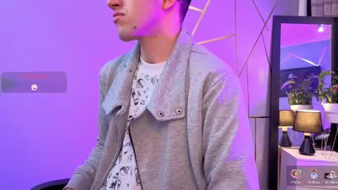 Snapshot of un_sluttyy chatting on 11-20-25, 11:32 un_sluttyy online show from 11-20-25, 11:32