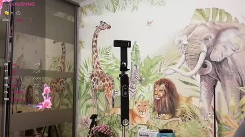 Snapshot of unarks chatting on 10-28-25, 05:04 unarks online show from 10-28-25, 05:04