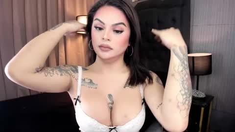 Lady tan online show from 10-28-25, 07:38