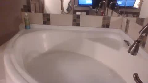 uncut4urbutt online show from 12-24-24, 12:22