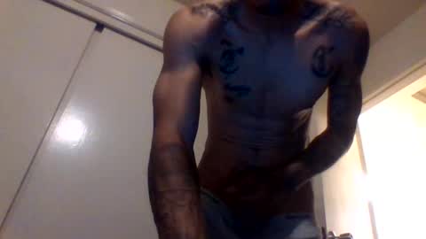 Snapshot of uncut_papi1989 chatting on 12-09-24, 08:00 tele kuzhbuzh online show from 12-09-24, 08:00