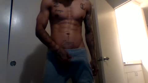 Snapshot of uncut_papi1989 chatting on 01-06-25, 04:36 tele kuzhbuzh online show from 01-06-25, 04:36