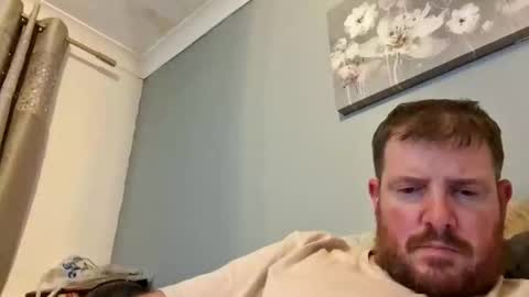 Snapshot of uncut_ukguy69 chatting on 11-18-25, 07:40 uncut_ukguy69 online show from 11-18-25, 07:40