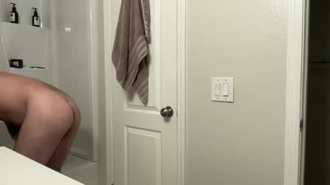 Snapshot of uncutbeard129840 chatting on 11-13-25, 02:16 uncutbeard129840 online show from 11-13-25, 02:16