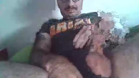 uncutgems818 online show from 12-05-25, 03:09