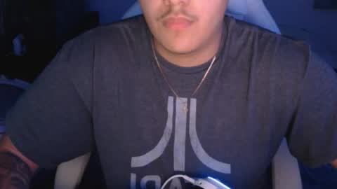 Snapshot of uncutloll chatting on 02-25-26, 06:45 uncutloll online show from 02-25-26, 06:45