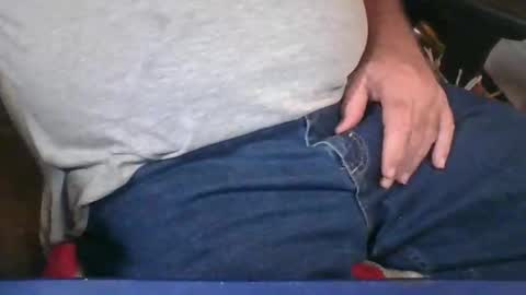 uncutmike7x5 online show from 10-31-25, 05:03