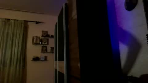 underguy19 online show from 12-22-25, 09:45