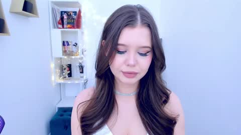 Alice online show from 12-17-24, 06:20