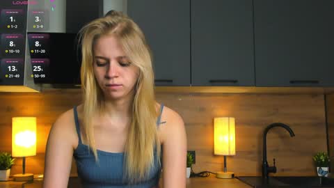 Snapshot of unforgettable_emotions chatting on 12-11-24, 10:49 Im online every day 1700 GMT-4 online show from 12-11-24, 10:49