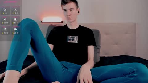 Kyle online show from 11-14-25, 01:43