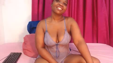 UNIQUEBONY online show from 11-12-25, 06:58