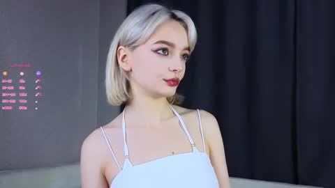 Snapshot of unknownstatus chatting on 10-22-25, 03:07 ShizukaShizuSHIZ online show from 10-22-25, 03:07