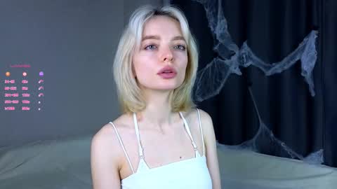 Snapshot of unknownstatus chatting on 11-01-25, 03:19 ShizukaShizuSHIZ online show from 11-01-25, 03:19