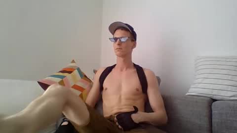 unluckyluke92 online show from 02-22-25, 07:56