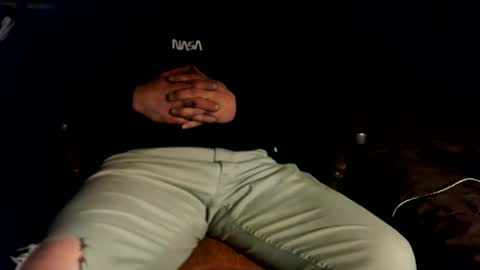 Snapshot of untouchableace84 chatting on 12-18-25, 12:17 untouchableace84 online show from 12-18-25, 12:17