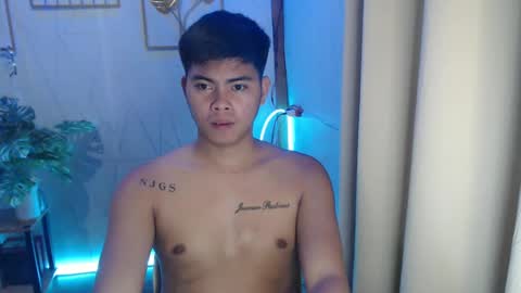 Snapshot of ur_asian_babe143 chatting on 12-08-24, 04:28 Jm online show from 12-08-24, 04:28