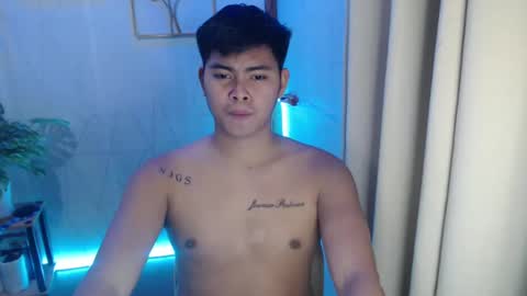 Snapshot of ur_asian_babe143 chatting on 12-12-24, 04:10 Jm online show from 12-12-24, 04:10