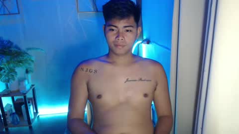 Snapshot of ur_asian_babe143 chatting on 01-14-25, 03:11 Jm online show from 01-14-25, 03:11