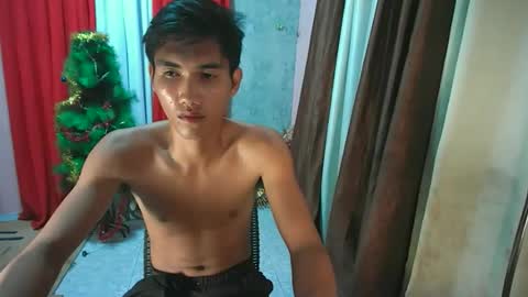 Snapshot of ur_boy_jay_ar chatting on 11-26-25, 02:40 ur_boy_jay_ar online show from 11-26-25, 02:40