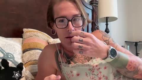 Goddess online show from 11-15-25, 07:10