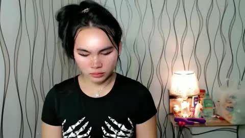 QUEENSY online show from 11-26-25, 09:27