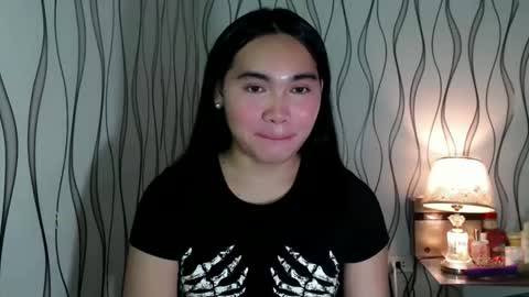 QUEENSY online show from 02-09-26, 01:42