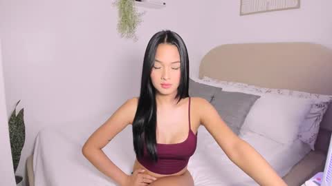 Snapshot of ur_mija_veronica chatting on 02-05-25, 06:15 Veronica Lodge online show from 02-05-25, 06:15