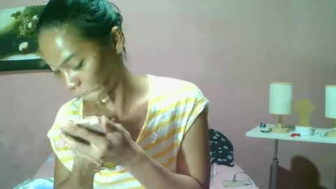 ur_sexybabe_ehra online show from 01-05-25, 09:26