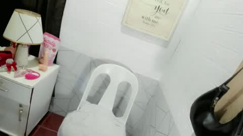 ur_sweetiechess18 online show from 09-26-25, 01:31